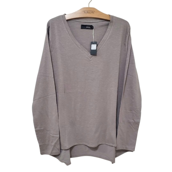 Mia Long Sleeve V-Neck Grey Cotton T-Shirt - Picture 2 of 8